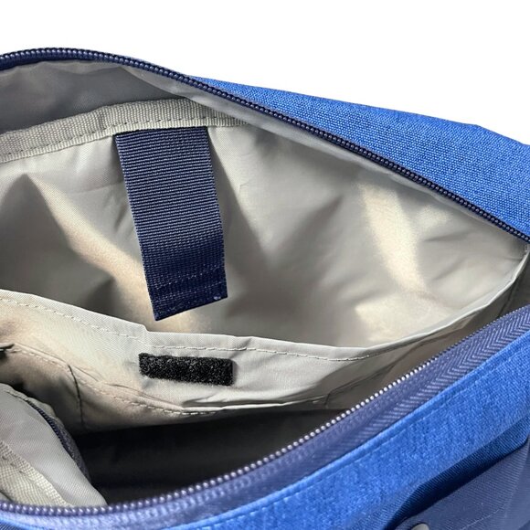 Lands End Everyday Messenger Bag Size 11 x 15 Laptop Inner Outer Pockets Utility - Picture 11 of 16